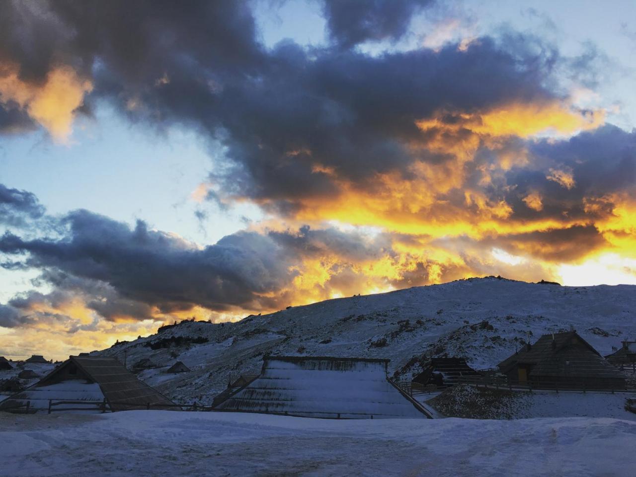 Chalet Gasparjeva Velika Planina Villa คัมนิค ภายนอก รูปภาพ